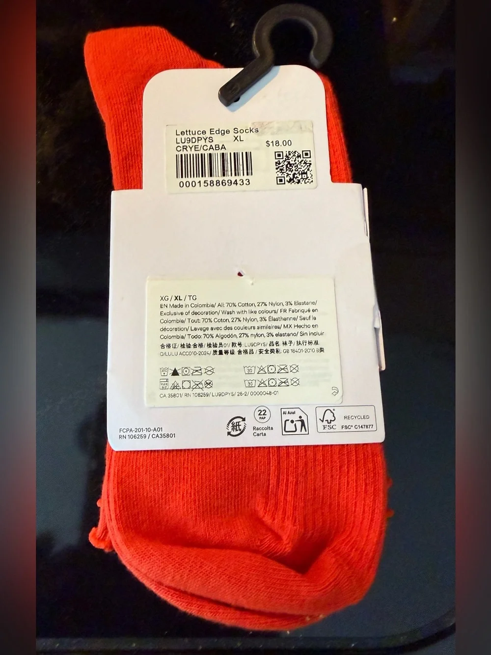 Lululemon Unisex Lettuce Edge Quarter Socks Cherry Ember